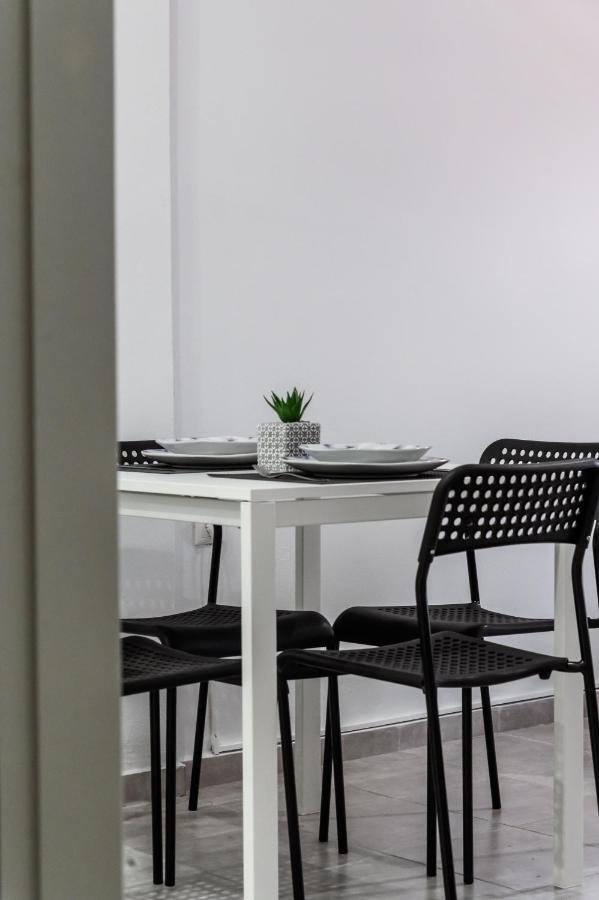 Minimalistic Apartment Petros Kandiye Dış mekan fotoğraf
